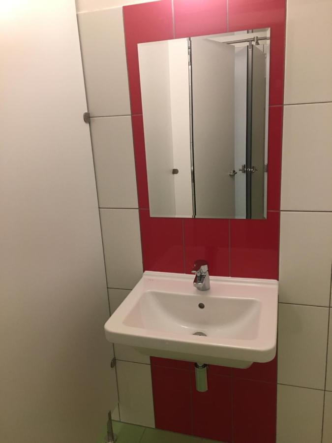 פראג Expo Capsule Hostel מראה חיצוני תמונה
